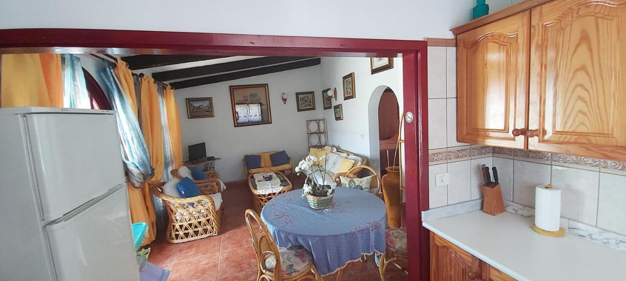 Casitas Las Pereras Los Llanos De Aridane Exterior photo